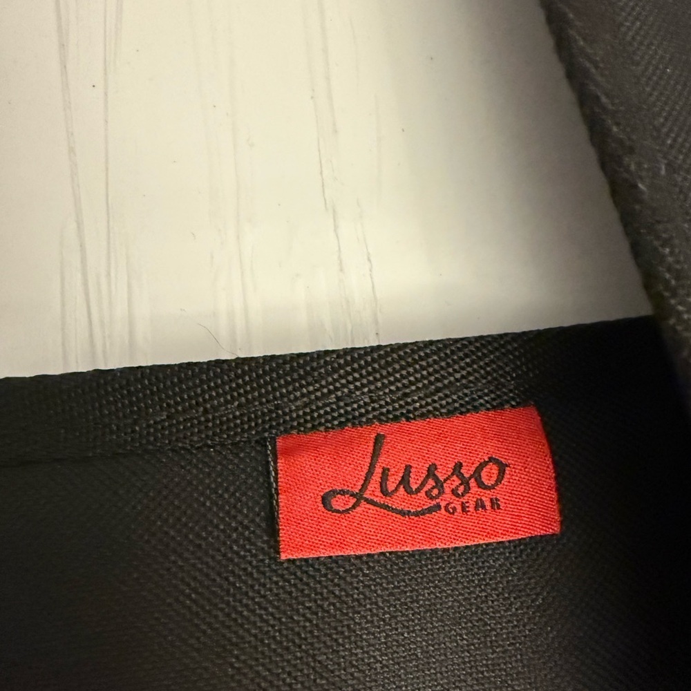 Lusso Gear Car Seat Organizer Black Backseat Kick Mat Storage W/ Strap Nwt — image 7 of 8